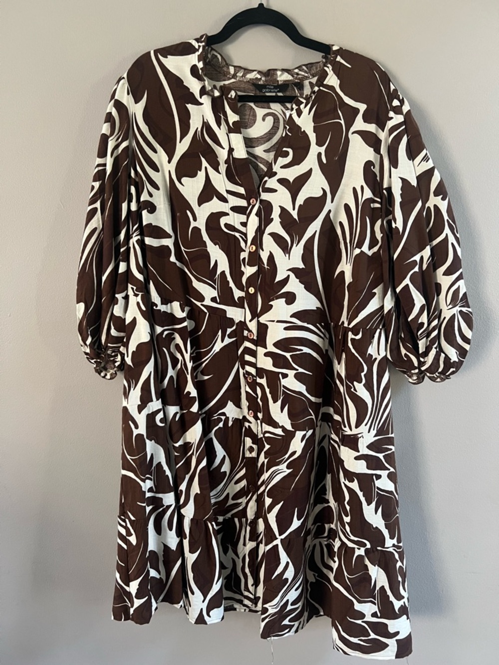 Mlle Gabrielle Brown & White Abstract Print Dress